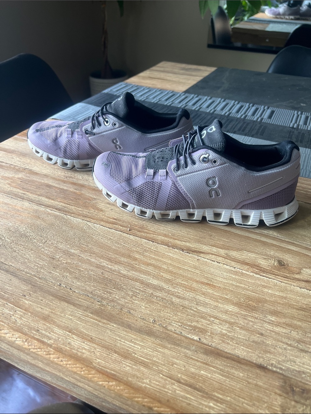 Women’s Lavender On Cloud Sneakers with White Sole